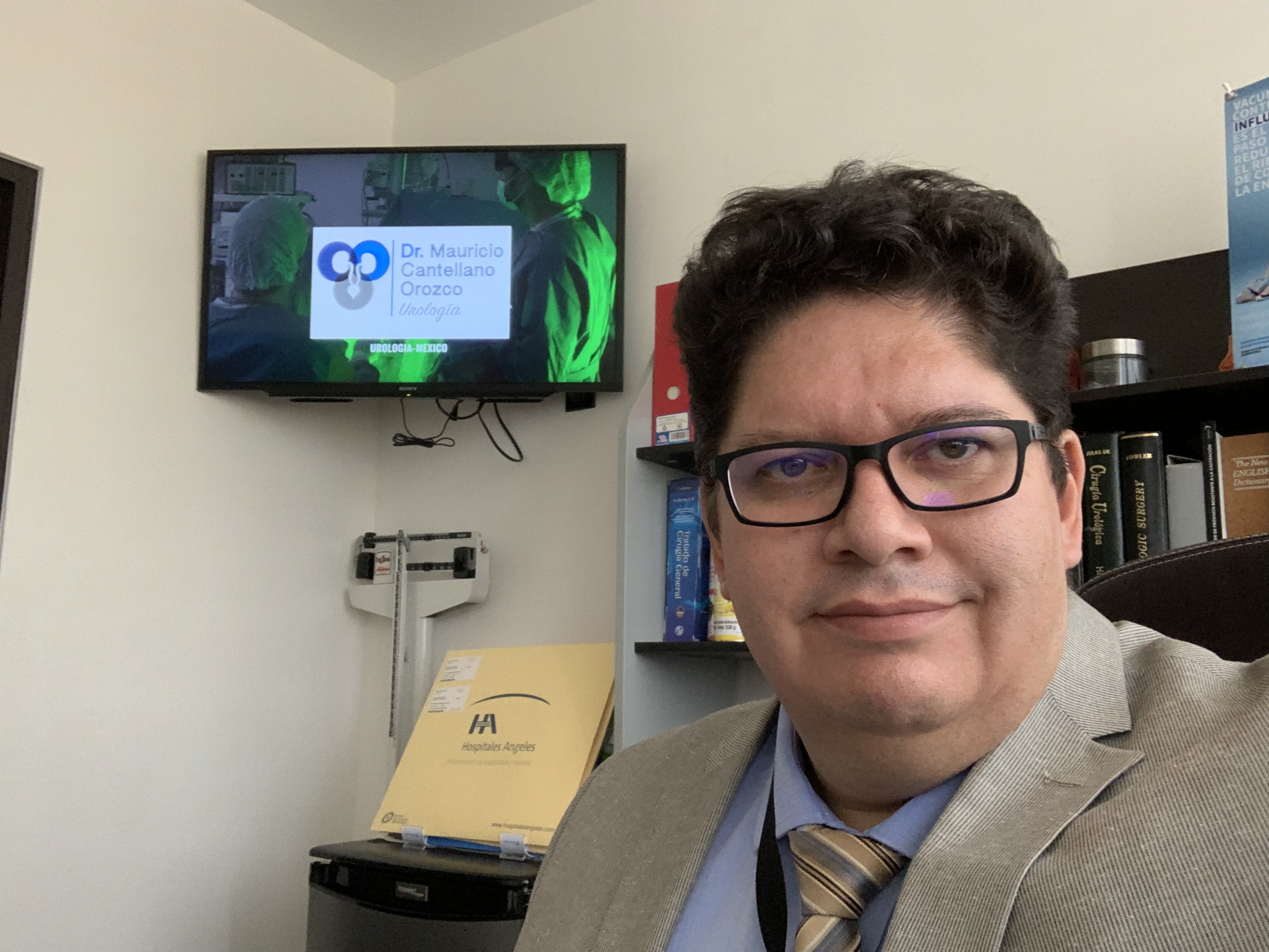 PROFILE_PICTURE_1697052662786.DOCTOR_313_PROFILE_PICTURE