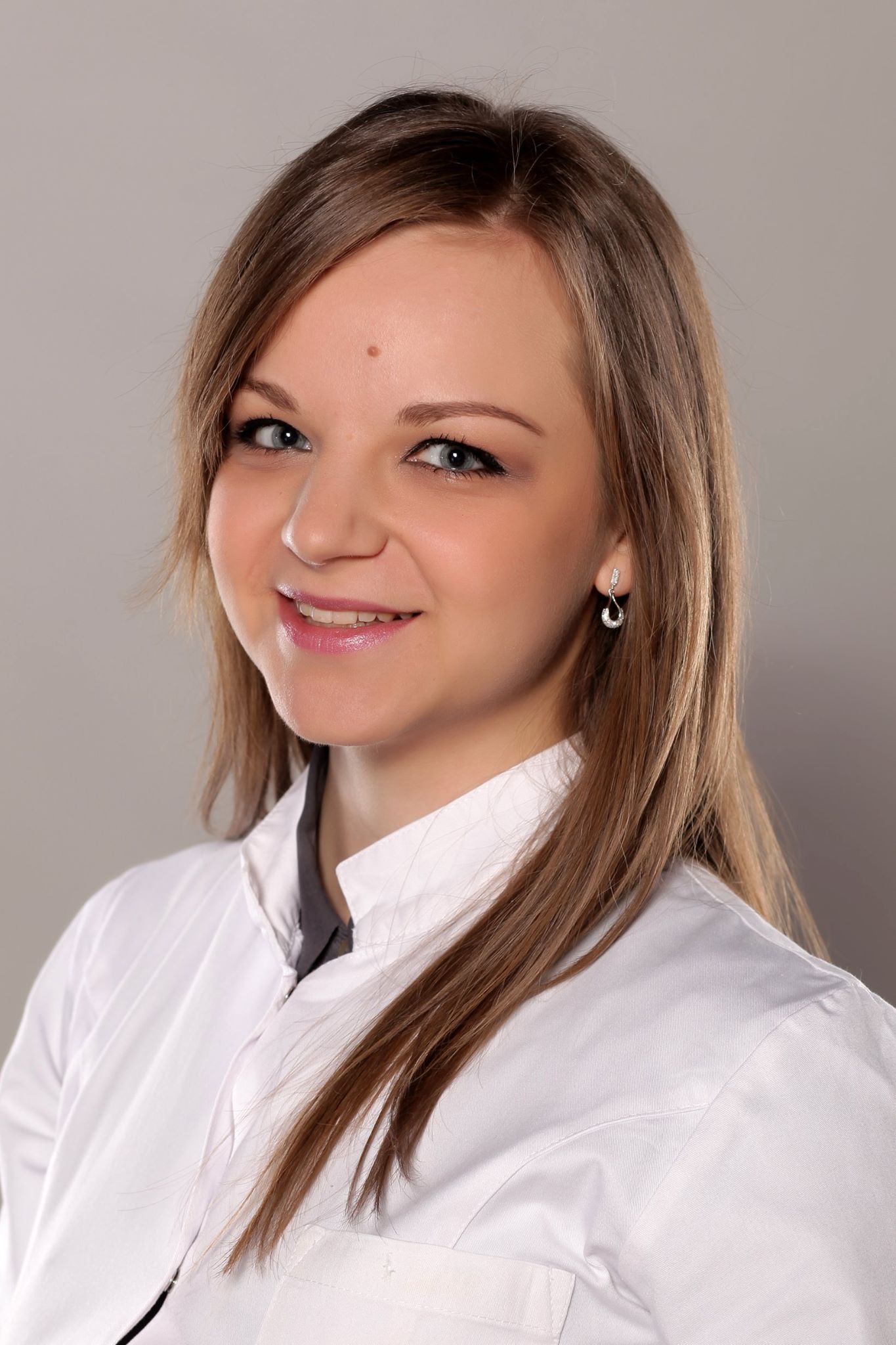 PROFILE_PICTURE_1697052662779.DOCTOR_257_PROFILE_PICTURE