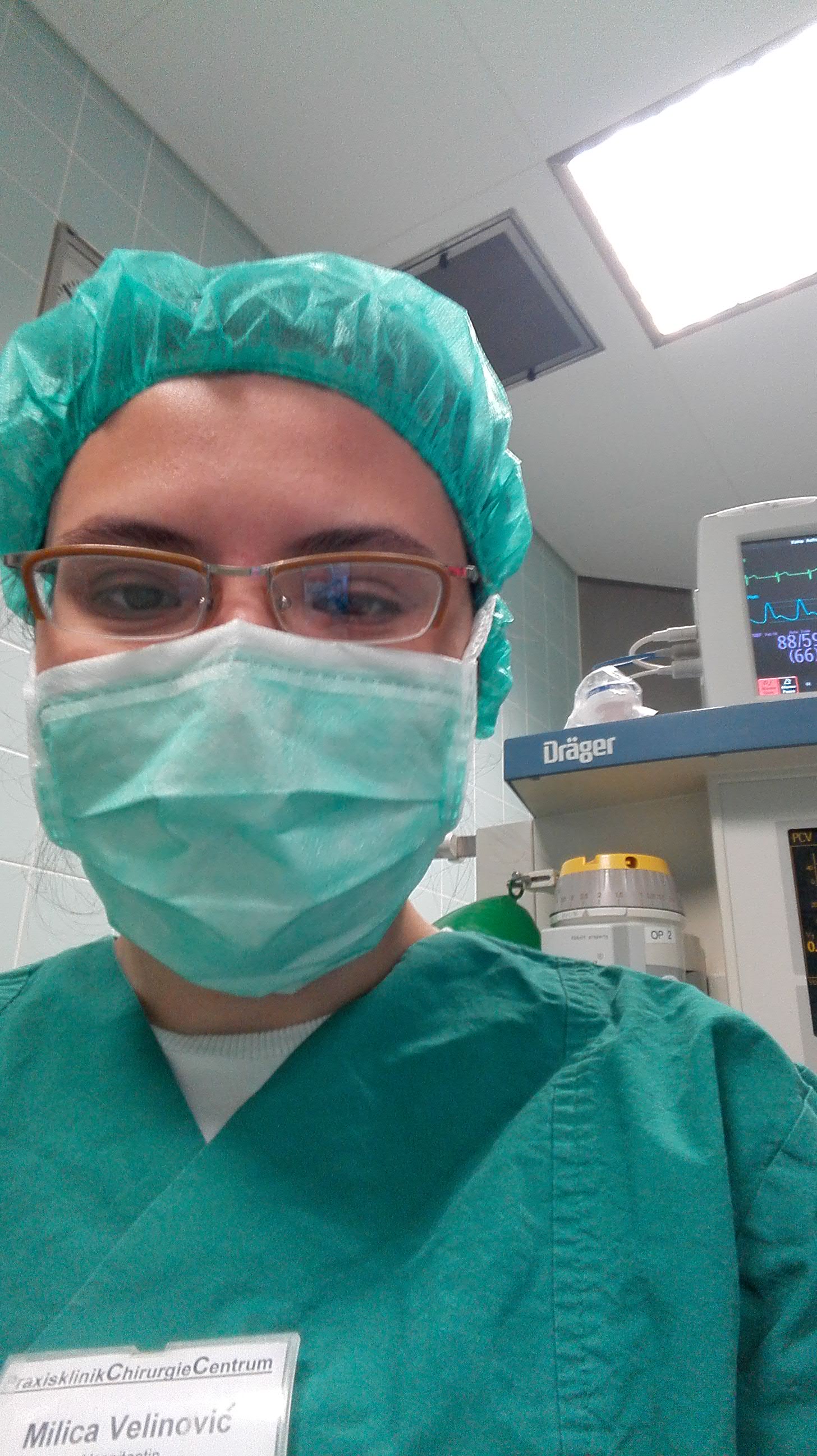 PROFILE_PICTURE_1697052662779.DOCTOR_255_PROFILE_PICTURE