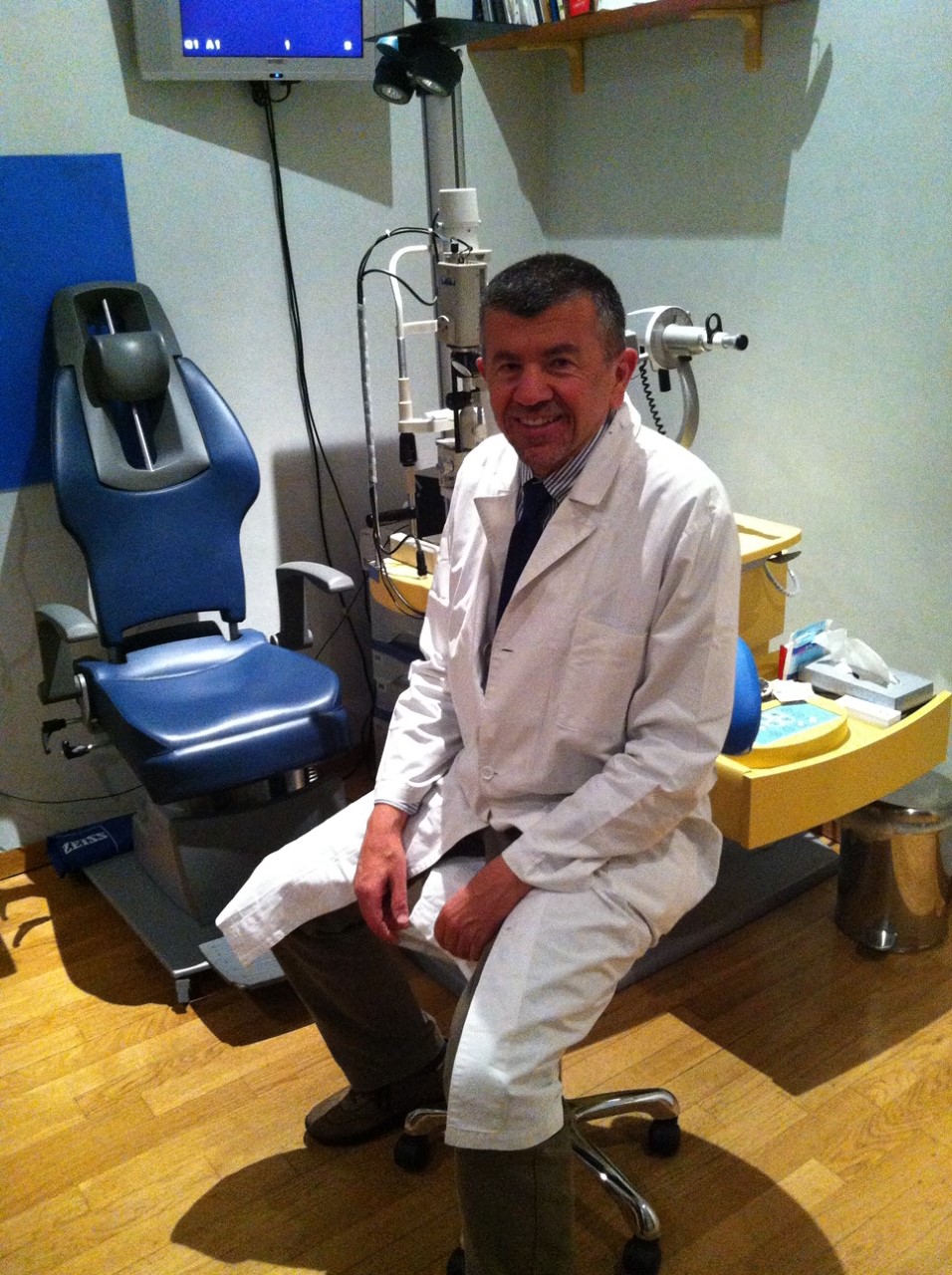 PROFILE_PICTURE_1697052662771.DOCTOR_197_PROFILE_PICTURE